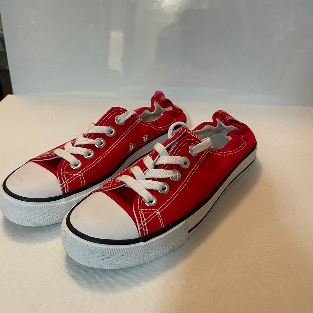 New Jenn Ardor Red and White Canvas Sneakers like converse size 6.5